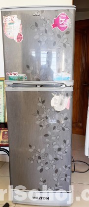 Used Walton Refrigerator (Frost)